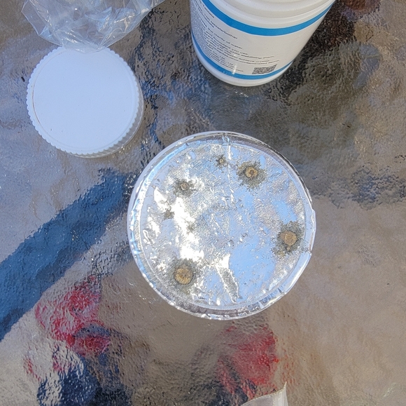 Mini Chlorine Tablets And mini floater - Picture 4 of 6